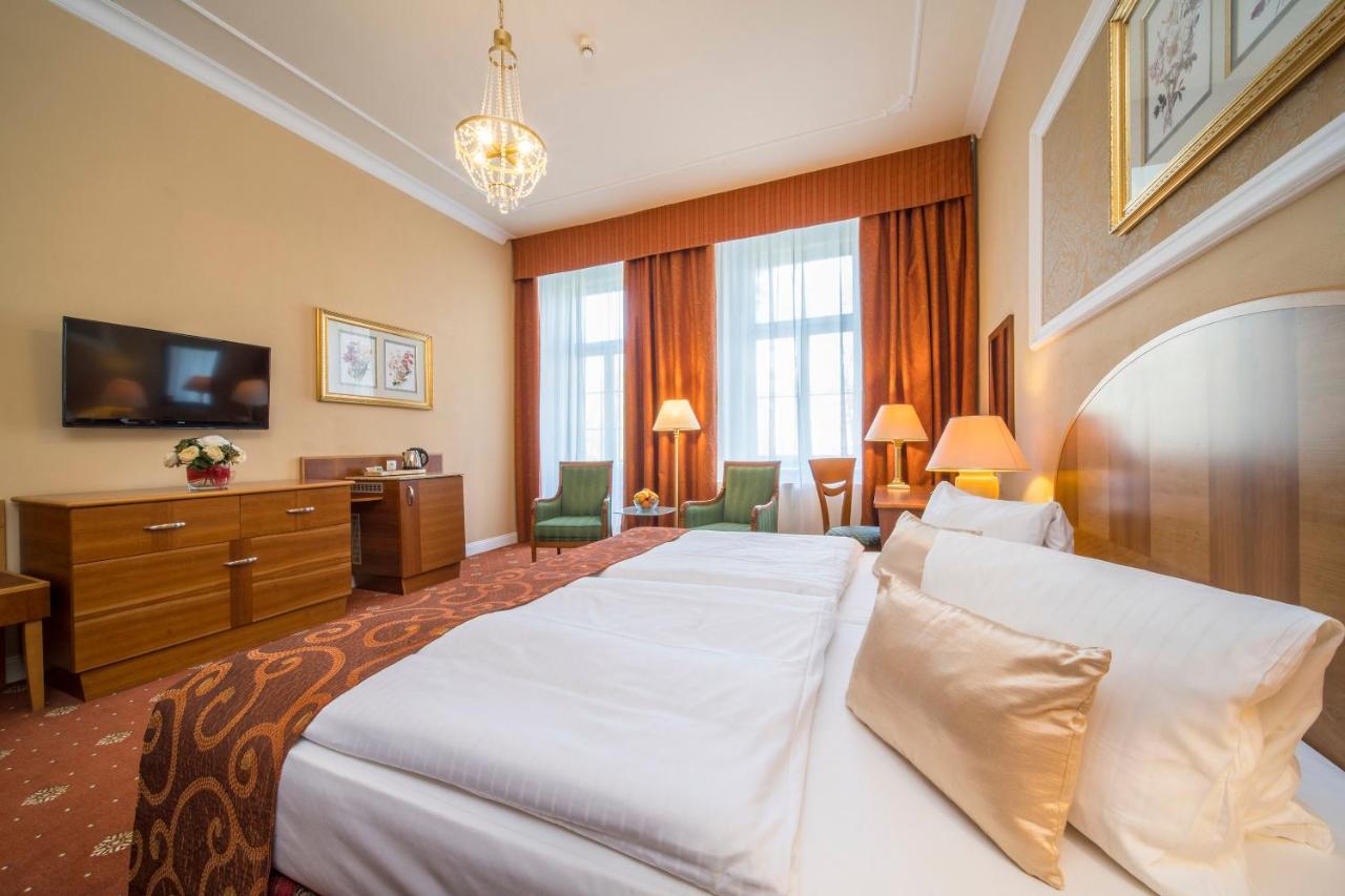 Spa Resort Pawlik-Aquaforum Františkovy Lázně Dış mekan fotoğraf