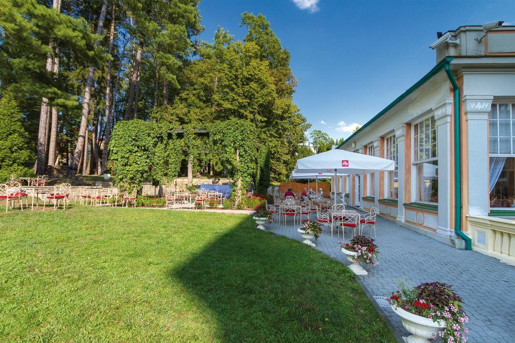 Spa Resort Pawlik-Aquaforum Františkovy Lázně Dış mekan fotoğraf