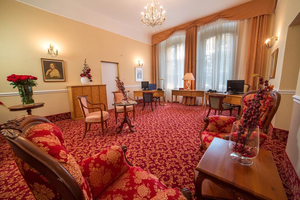Spa Resort Pawlik-Aquaforum Františkovy Lázně Dış mekan fotoğraf