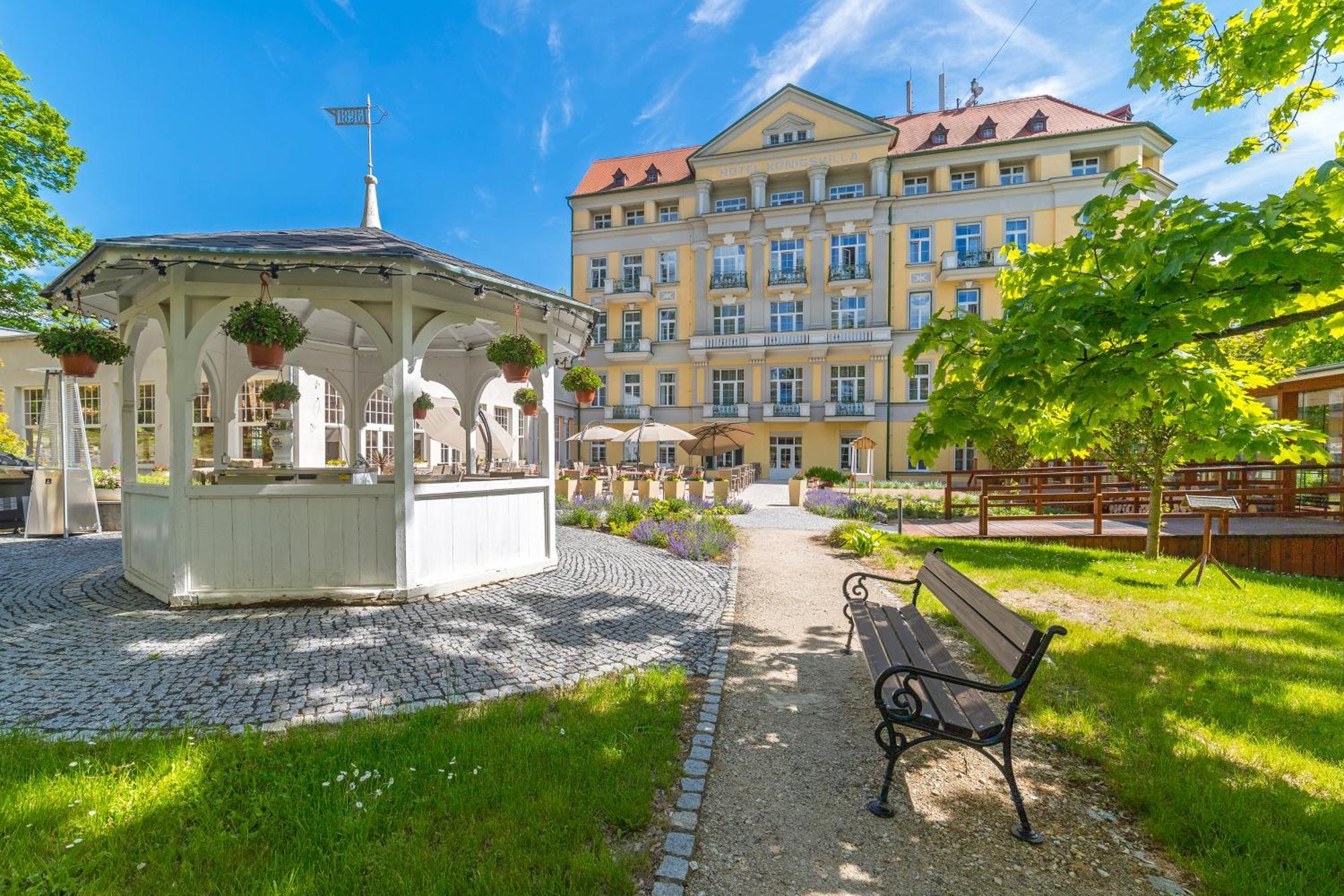 Spa Resort Pawlik-Aquaforum Františkovy Lázně Dış mekan fotoğraf