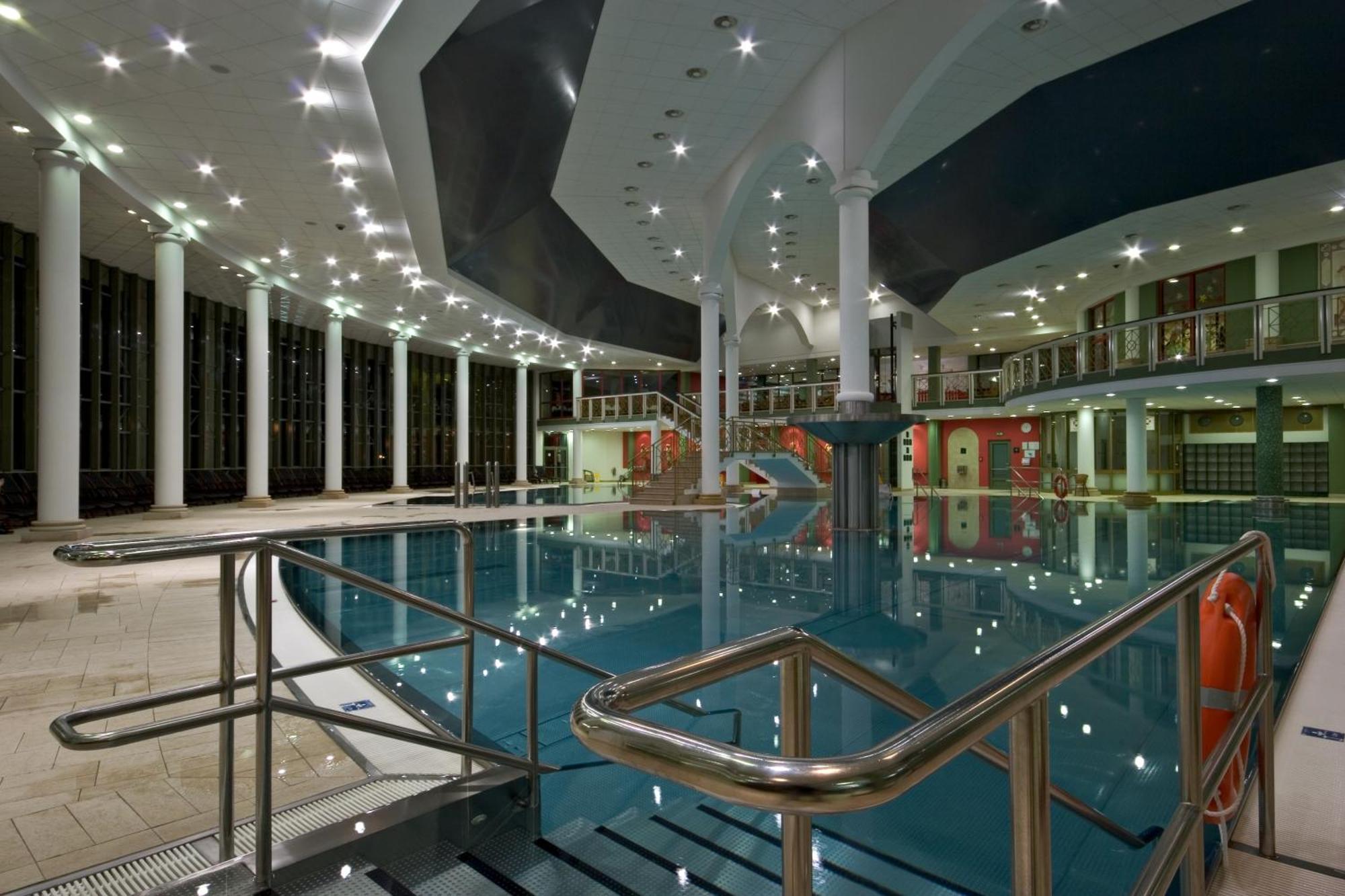Spa Resort Pawlik-Aquaforum Františkovy Lázně Dış mekan fotoğraf