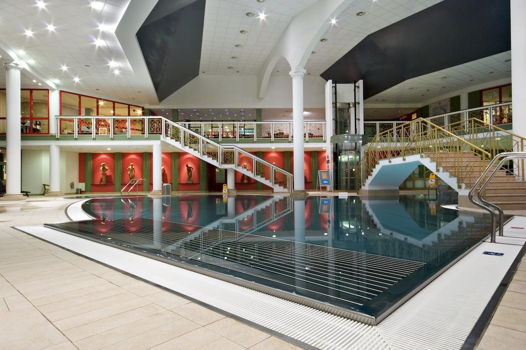 Spa Resort Pawlik-Aquaforum Františkovy Lázně Dış mekan fotoğraf