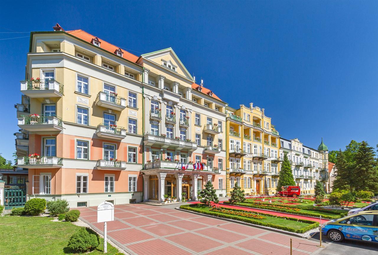 Spa Resort Pawlik-Aquaforum Františkovy Lázně Dış mekan fotoğraf