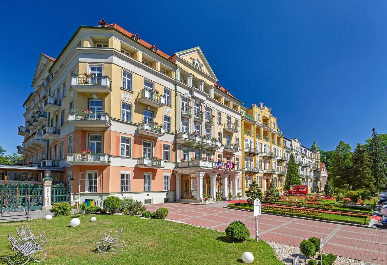 Spa Resort Pawlik-Aquaforum Františkovy Lázně Dış mekan fotoğraf