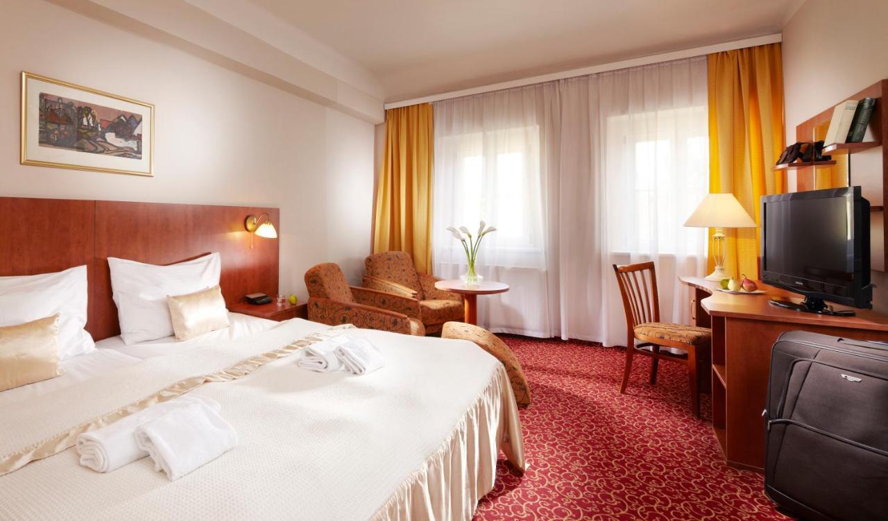 Spa Resort Pawlik-Aquaforum Františkovy Lázně Oda fotoğraf